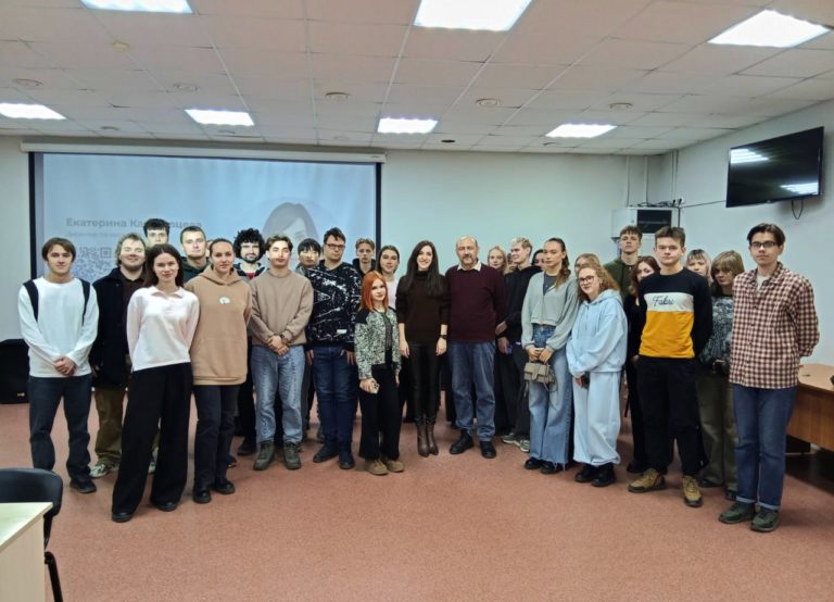 ЭТО НЕЗАКОННО! Почему после практики в ИМиСК студентов забирают с зарплатой 100К+